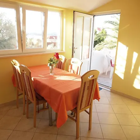 Apartamento Sara Orebić
